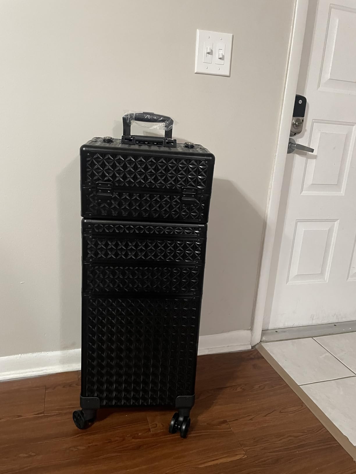 AROUS 5 in 1 Rolling Makeup Train Case Cosmetology Case on Wheels Large Cosmetic Organizer Travel Cart for Hairstylist Artist Nail Beauty Salon Barber, Black customer photo 2