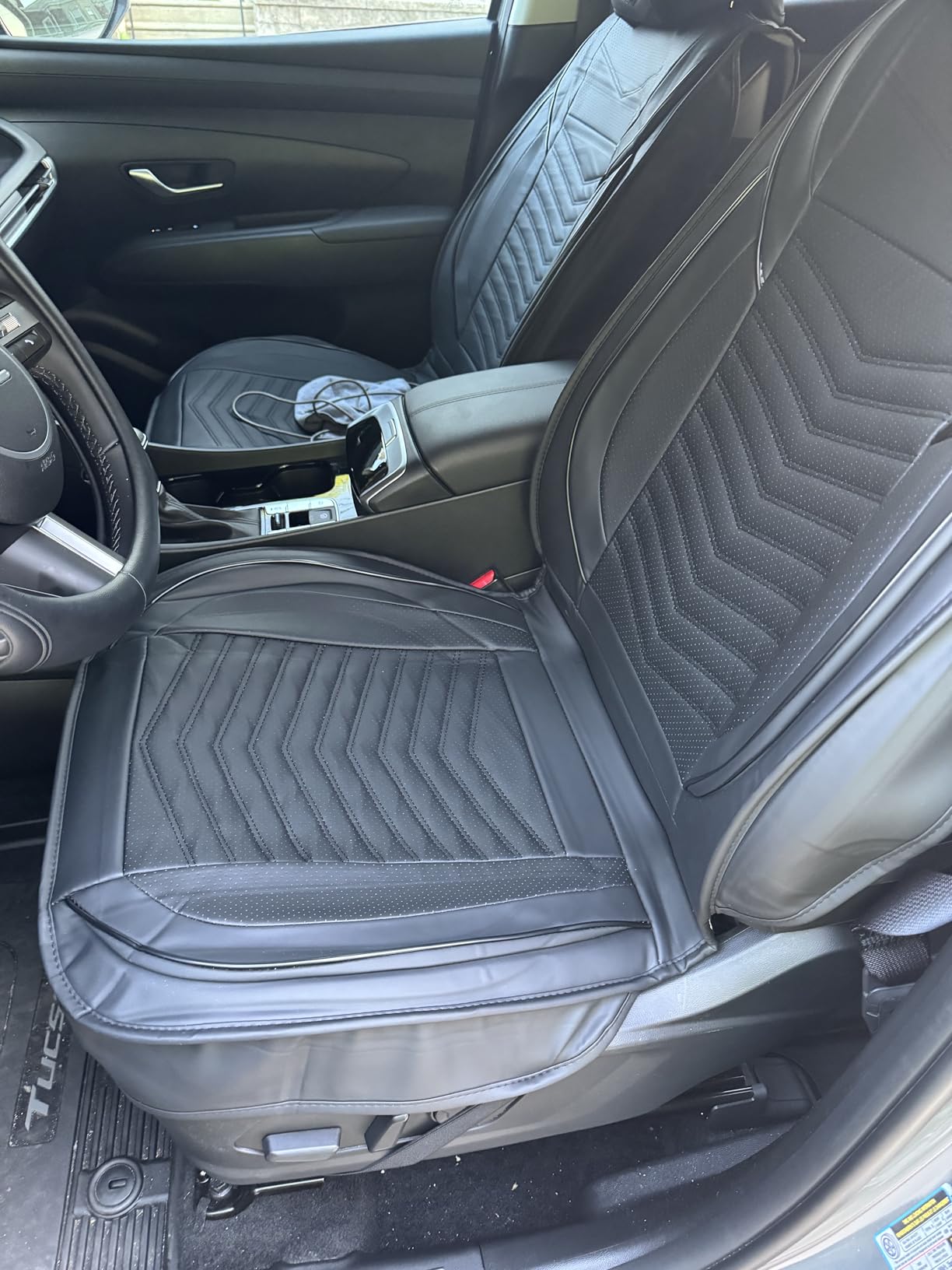 HChengkikz Nappa Leather Car Seat Covers Full Set, Black Car Seat Protector 5 Seats, Waterproof Car Seat Cushion, Universal Automotive Seat Covers Fit for SUV Truck Pick-up Sedan, Front and Rear customer photo 2