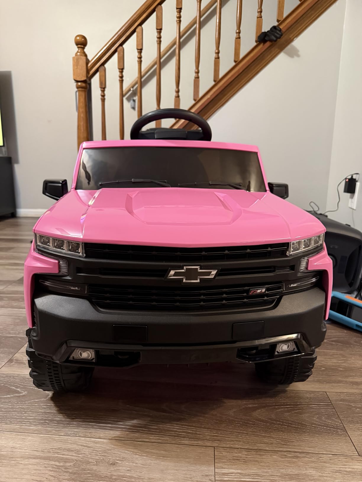 Best Choice Products 12V Licensed Chevrolet Silverado Ride On Truck, Electric Car Toy w/Parent Remote Control, Truck Bed Storage, Bluetooth Speaker, LED Lights, 2.5 MPH Max Speed - Blue customer photo 2