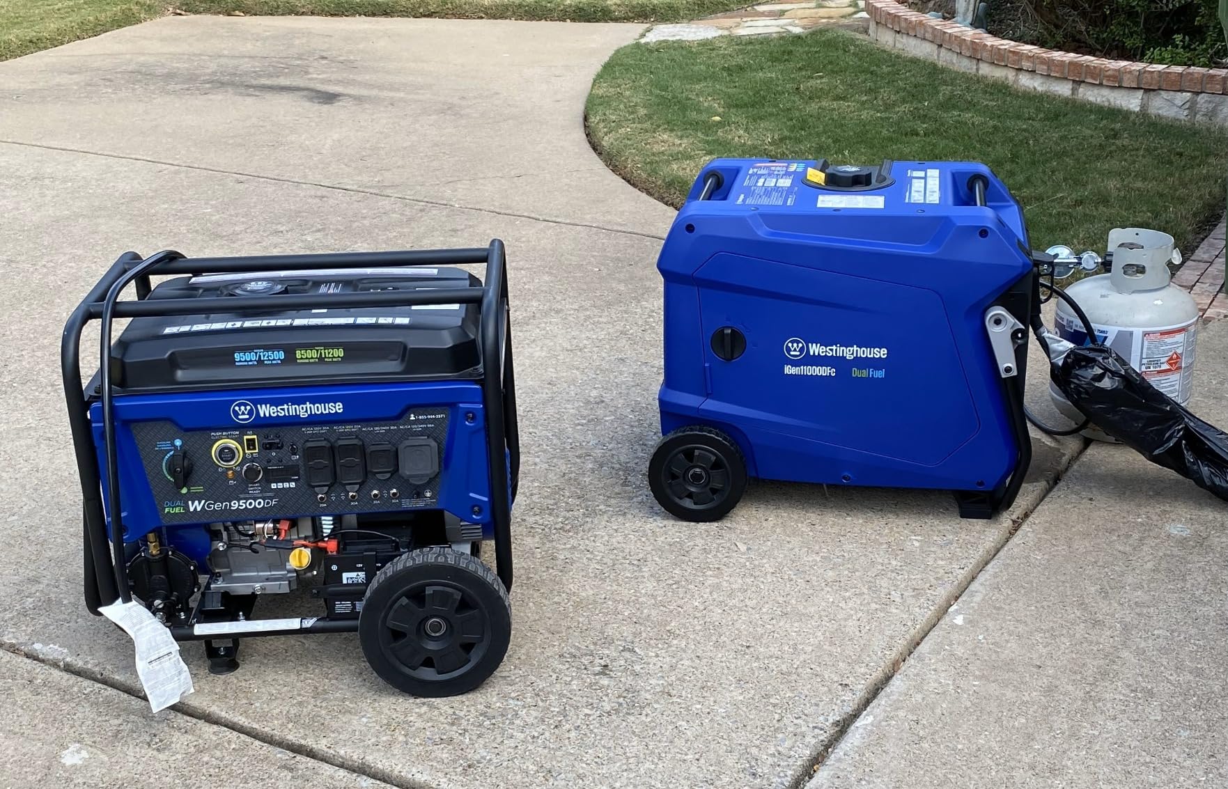 Westinghouse 12000 Peak Watt Dual Fuel Portable Inverter Generator, Remote Electric Start, Transfer Switch Ready, Gas and Propane Powered, Low THD - Safe for Electronics, Parallel Capable, CO Sensor customer photo 1