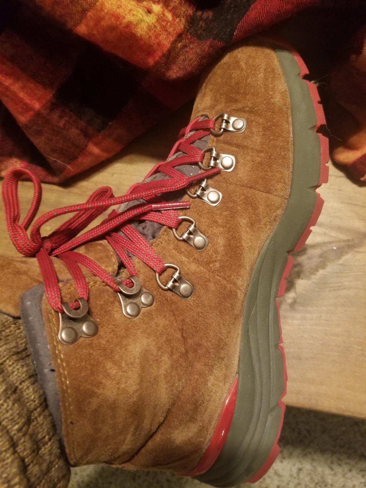 Danner Women's Mountain 600 Waterproof Hiking Boots customer photo 1