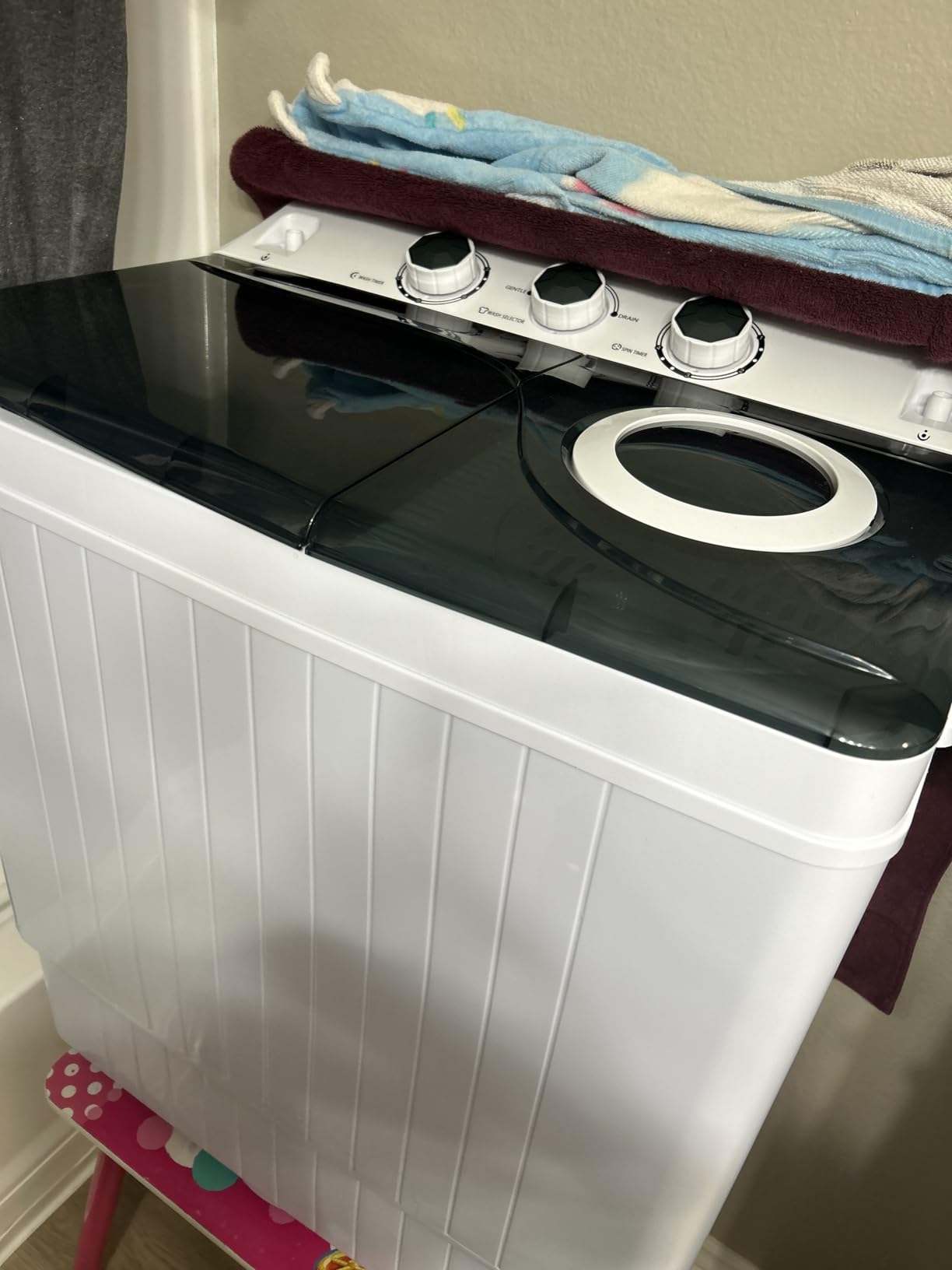 ROVSUN 11LBS Portable Washing Machine, Electric Washer and Dryer Combo with Washer(7lbs) & Spiner(4lbs) & Gravity Draining for Home RV Camping Dorm College Apartment customer photo 1