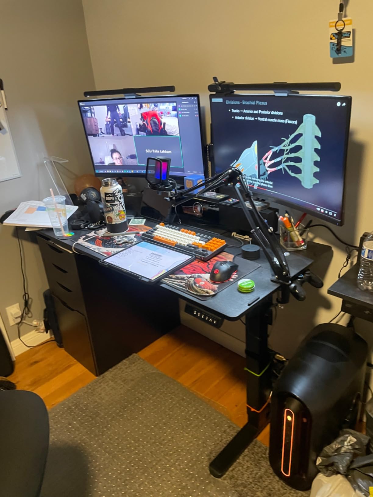 Xiaomi Mi Computer Monitor Light Bar - Easy Installation, Extra Computer Lighting w/o Taking Desktop Space, with Wireless Remote Control Adjusting Lights Easily customer photo 2