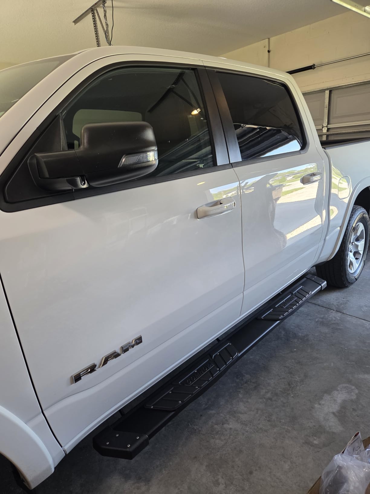 Aluminum Running Boards Compatible with 2024-2026 Toyota Tacoma Double Cab Crew Cab. 6.5 Inch Tacoma Side Steps Nerf Bars Step Boards, Truck Step Bars with Non-Slip Plastic Pads customer photo 2