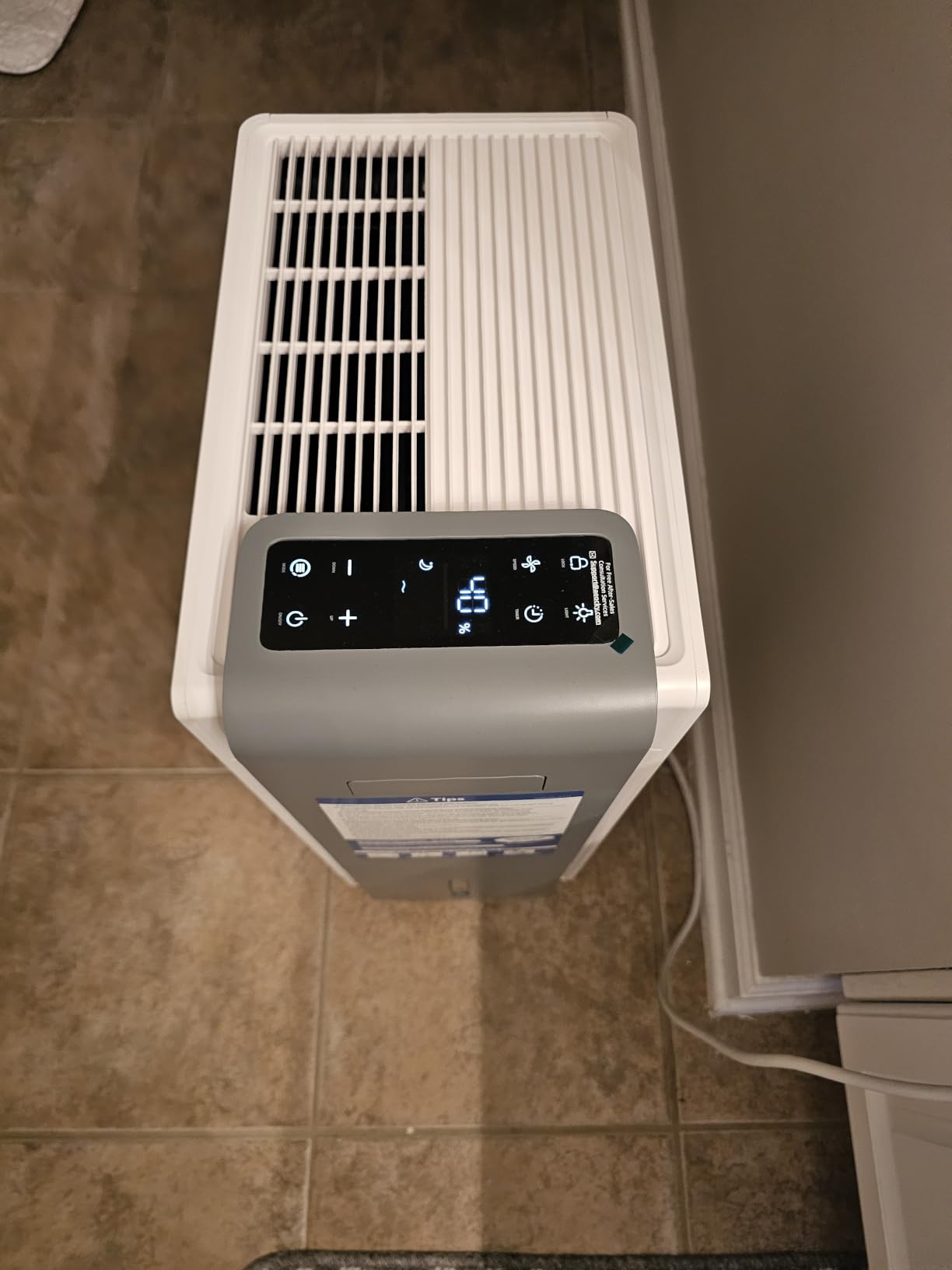 AEOCKY 4500 Sq.Ft Energy Star Most Efficient 2025 Dehumidifier, Max 80 Pint/Day Smart Compressor Dehumidifier with Drain Hose, Intelligent Humidistat,for Basement,Bedroom,Home,Bathroom customer photo 2