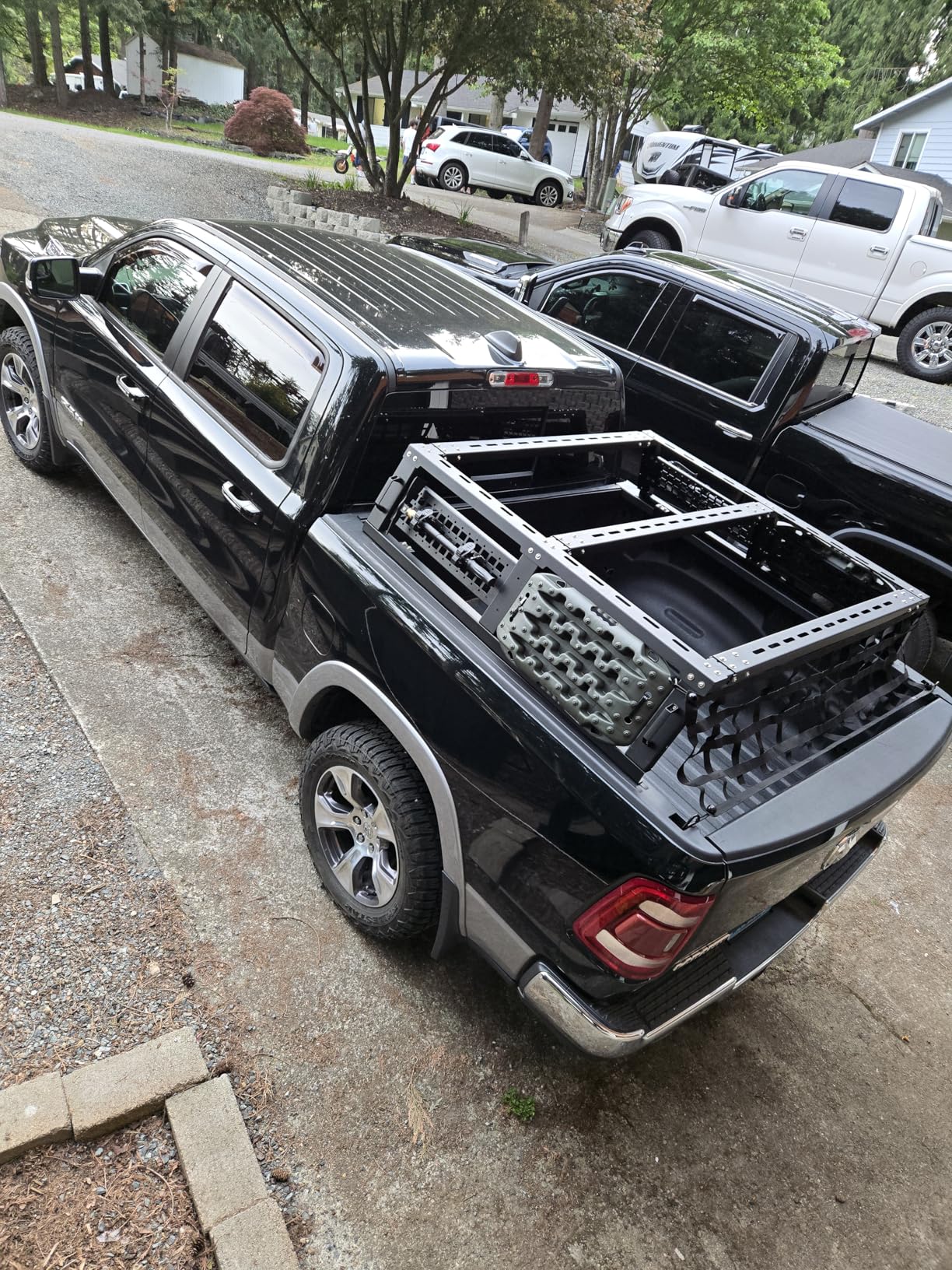 JOYTUTUS Full Size Truck Bed Rack, Overland Bed Racks Compatible with F150 F250 F350 Silverado Sierra Ram, 11.8 Inch High, with Wider Molle Panel customer photo 2