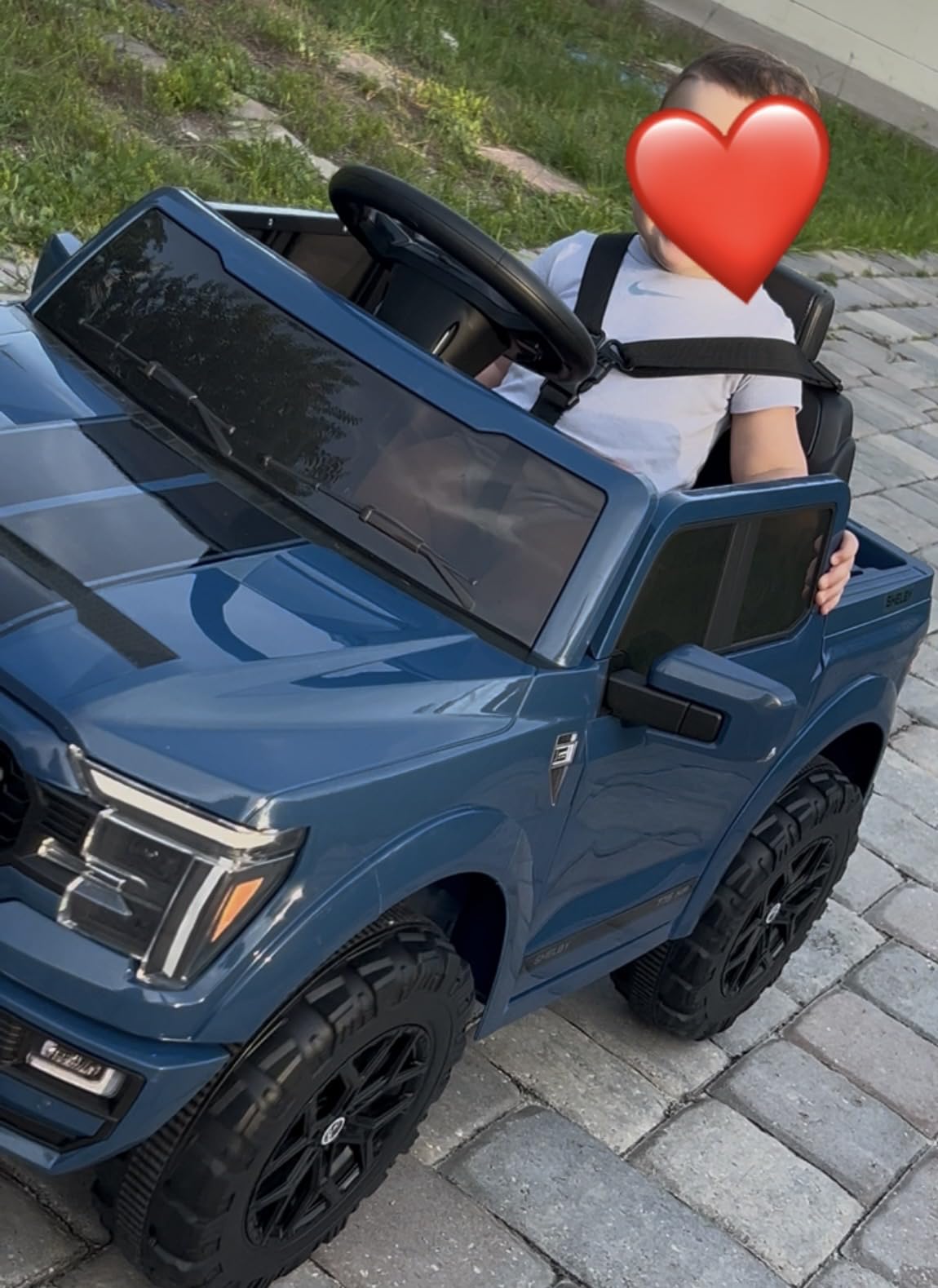 Hikiddo Licensed Ford Shelby F-150 Kids Ride on Car Truck, 12V Toddler Electric Car for Kids Ages 3-6 w/Remote Control - Blue customer photo 2