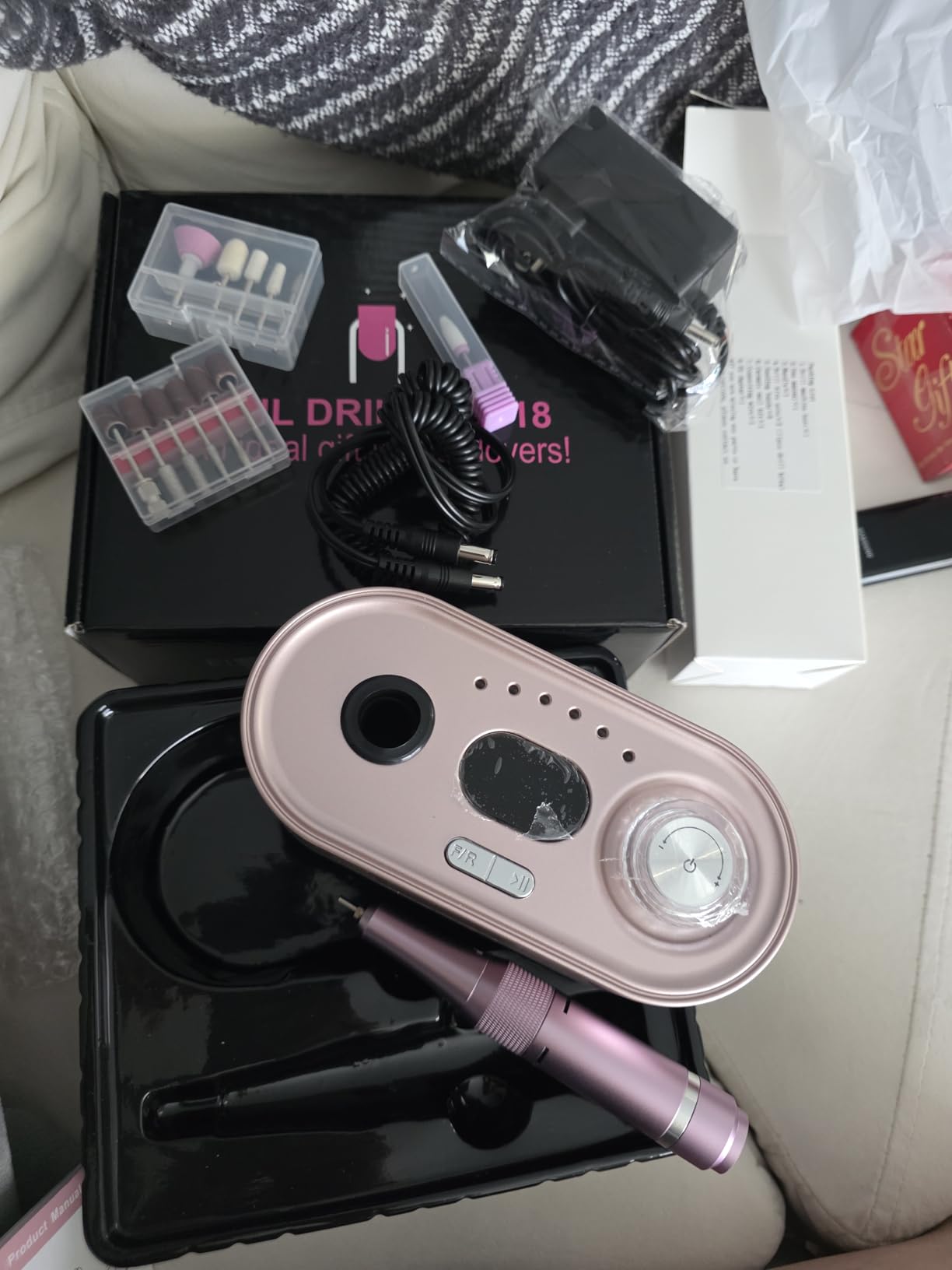 JOSGLOI 40000RPM Electric Nail File Drill Professional Kit, Drill Machine with LCD Display, Manicure Pedicure Polishing Acrylic Gel Nail Grinder for Salon, Home Use customer photo 2