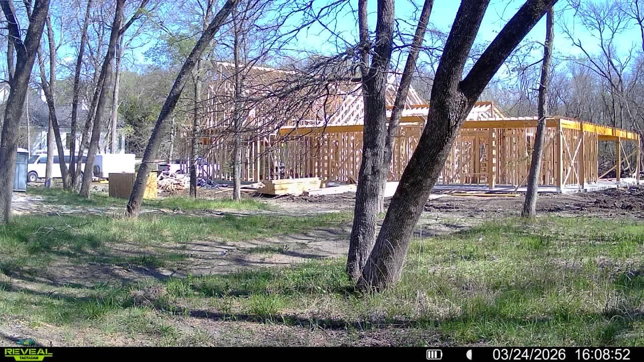 TACTACAM Reveal Pro 3.0 Cellular Trail Camera - Auto Connect 4G LTE, 4K Photos, No-Glow IR Flash, Extended Battery, Built-in GPS, On-Demand Video customer photo 1