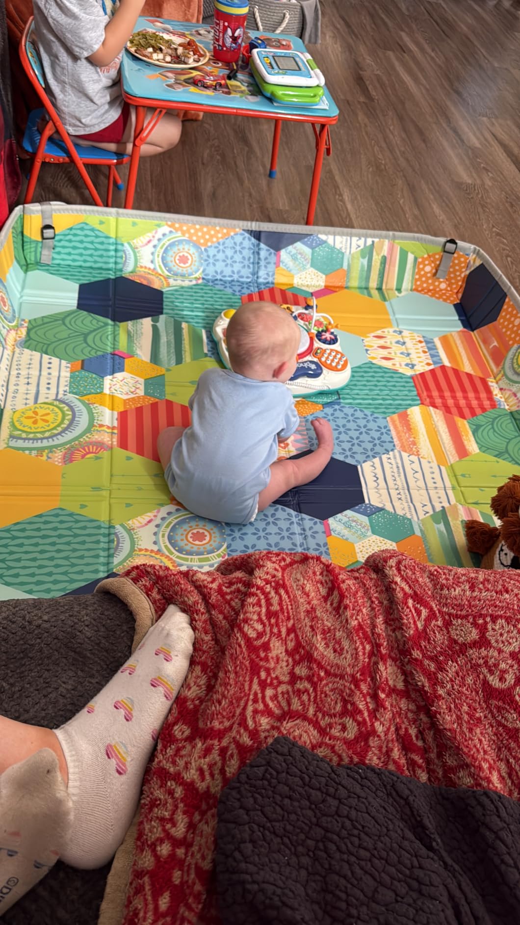 Infantino Foldable Foam Play Mat Reversible 57x57 in, Rainbows | Reversible design with two sides to play, Lightweight & portable, Water-resistant & wipeable, Folds flat for easy storage customer photo 1