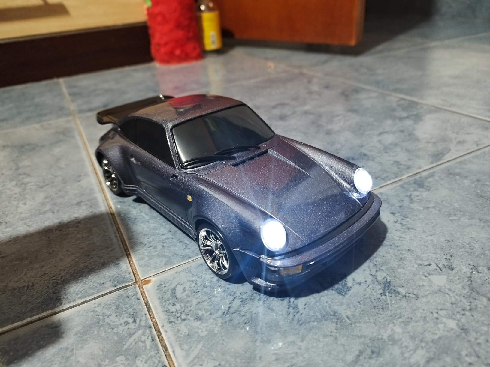 1/18 RC Drift Car with 3 Batteries Gyro LDRC LD1899 GTR R34 2.4GHz RWD Drifting Drift Cars for Adults with Alloy Car Shell customer photo 1