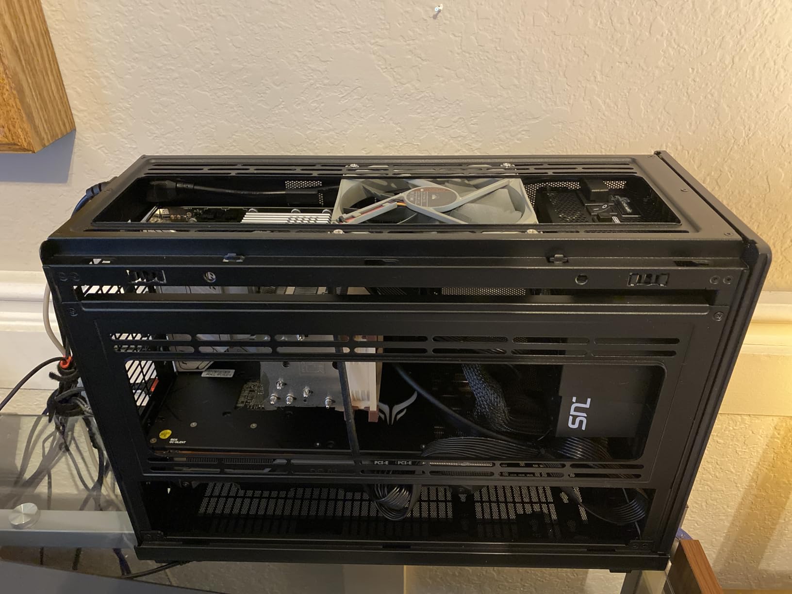 Lian Li A3-mATX-WD-26.3L Micro Form Factor Chassis - No Fans Included - Supports 360mm AIO - Modularity Design - for M-ATX, ITX Motherboard - DAN Cases Collaboration - Wood Front Panel - Black customer photo 1