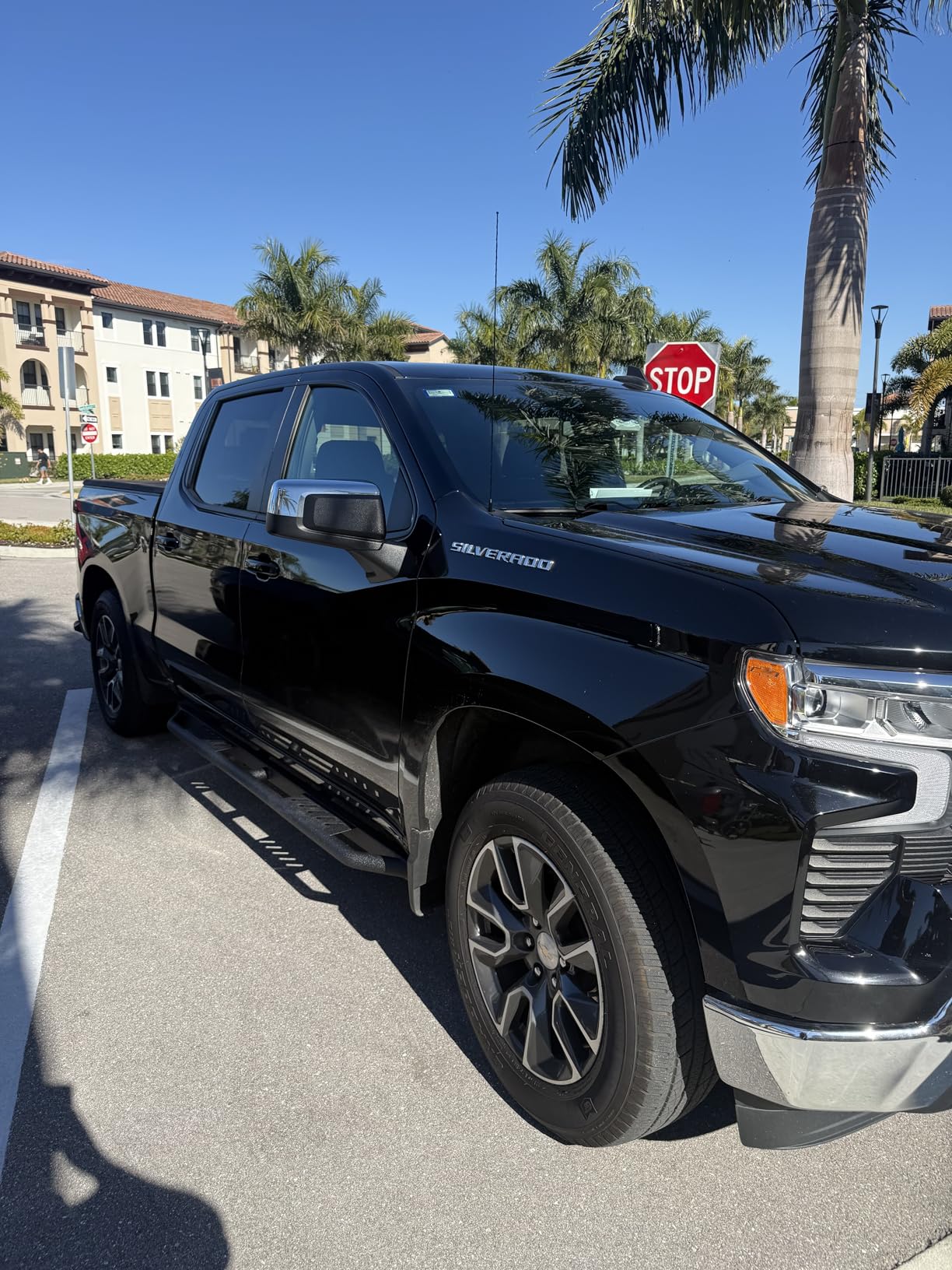 Tyger Auto Trax Side Steps Compatible with 2019-2026 Chevy Silverado GMC Sierra 1500; 2020-2026 2500 3500HD | Crew Cab | TG-TX7C29758 | Textured Black Rail Running Board customer photo 2