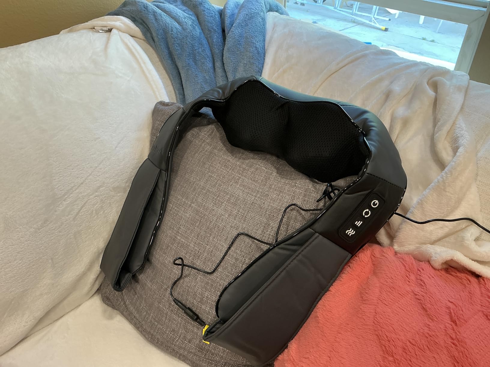 Nekteck Shiatsu Neck Massager with Heat for Pain Relief Deep Tissue, 2026 Upgraded 3D Back Shoulder Kneading Massage Pillow, Body Muscle Relaxation Tool Gifts for Him Her Mom Dad, Gray (NOT Cordless) customer photo 1