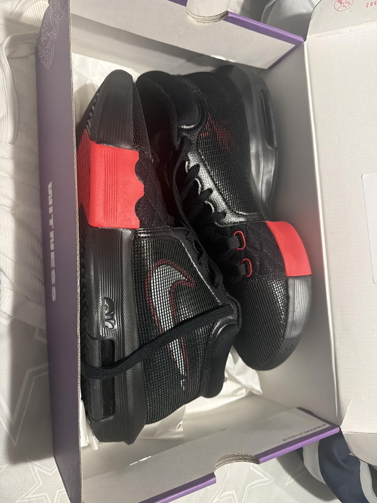 Nike Lebron Witness VIII Men's Basketball Shoes customer photo 2