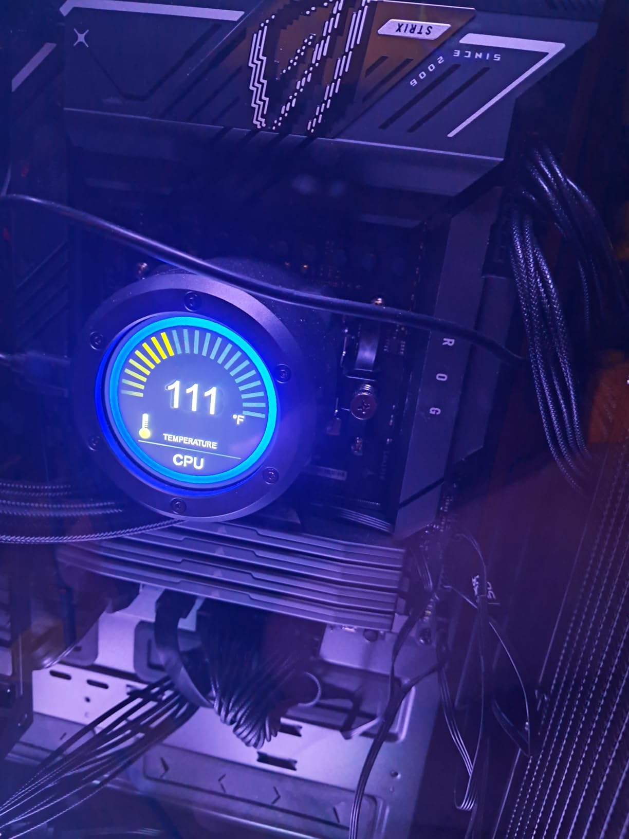 CORSAIR Vengeance DDR5 RAM 32GB (2x16GB) Up to 6400MHz CL36-48-48-104 1.35V AMD EXPO Intel XMP 3.0 Desktop Computer Memory - Gray customer photo 1
