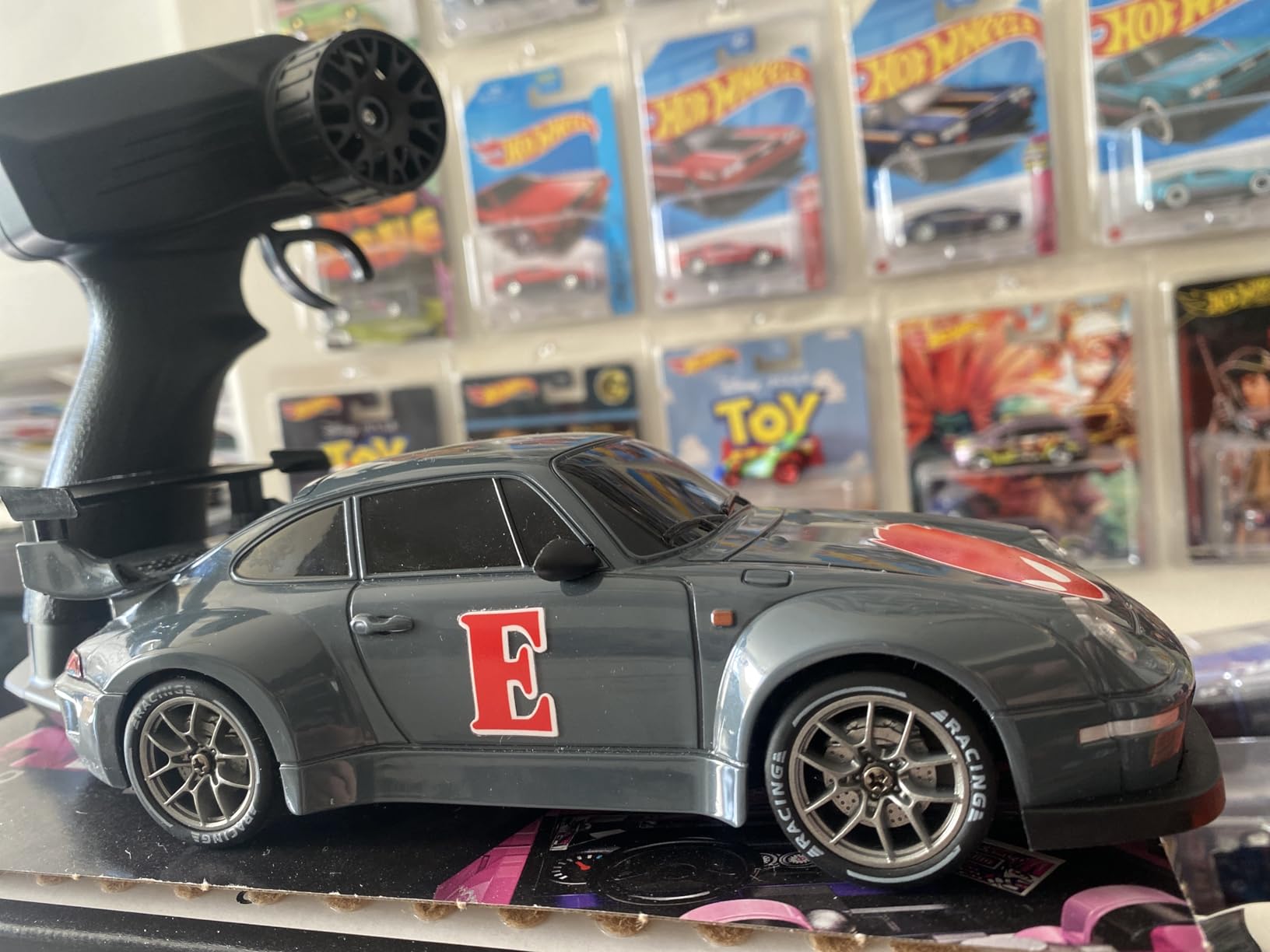 ACAMMZAR RC Drift Car, 1:24 Remote Control Car for Kids, 20KM/H 4WD High Speed RC Cars with LED Lights, Two Batteries, Extra Drifting Tires, Vehicle for Adults Boys Girls customer photo 2