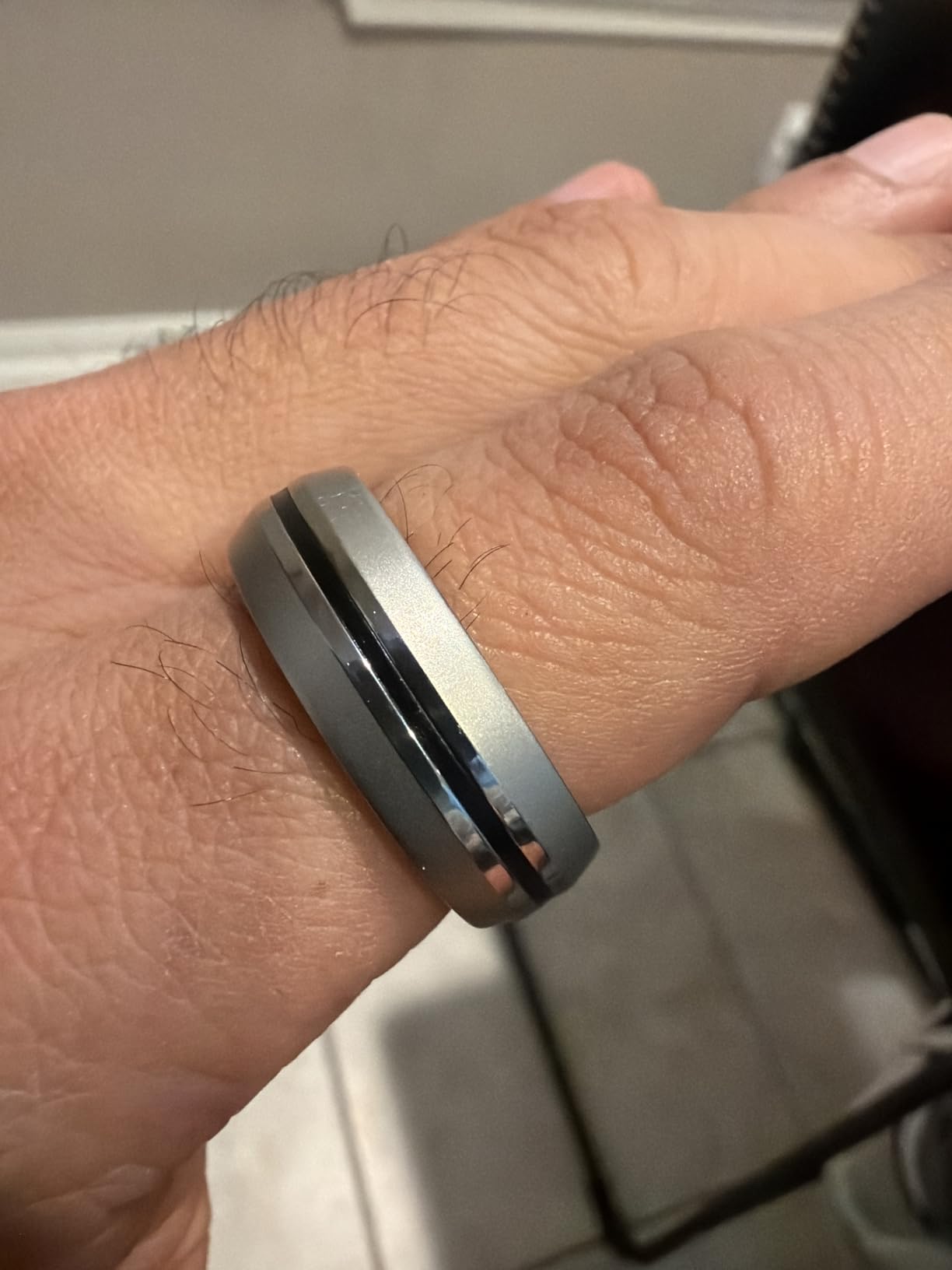 RENPHO Lynx Smart Ring - All Day Sleep & Activity Tracking, Includes Charging Case, Gifts for Men, 7-Day Battery Life, Subscription-Free App for iOS & Android, Size Before You Buy (Silver, Size 11) customer photo 2