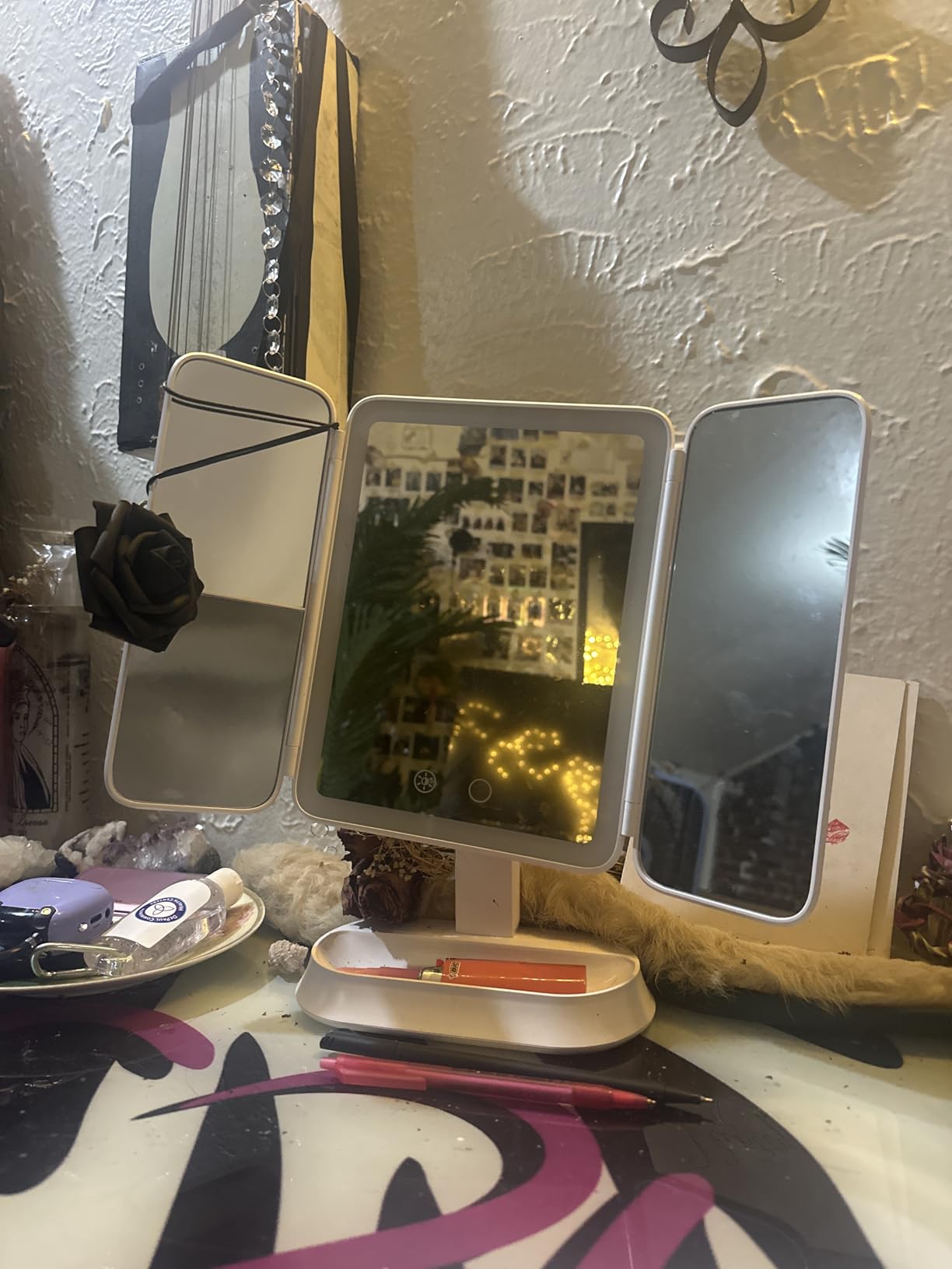 GOMIPURU Makeup Mirror with Lights and 30X/10X/5X Magnification, Detachable Vanity Mirror with 3 Colors Lights, Dimmable, Lighted Makeup Mirror with Magnification, Trifold Mirror for Travel Desk customer photo 1