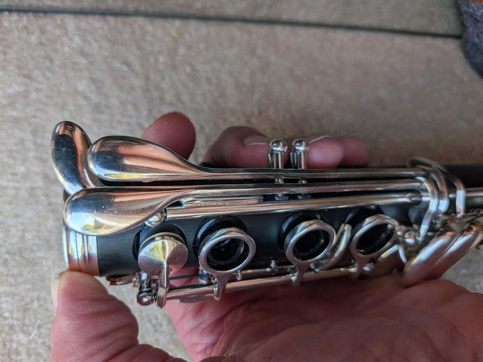 Clarinet Bb Superior X5 - Upgraded - Educator Approved - Intermediate - ABS Resin - Silver-Plated Nickel-Silver Keys - Free Service Plan customer photo 1