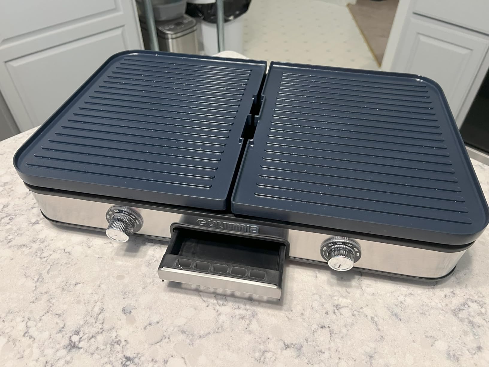 Gourmia 3-in-1 Indoor Grill & Griddle Electric Combo - Dual Independent Cooking Zones, Reversible Nonstick Ceramic Plates, XL Cooking Surface, 250-400°F Adjustable Temp, Dishwasher Safe customer photo 2