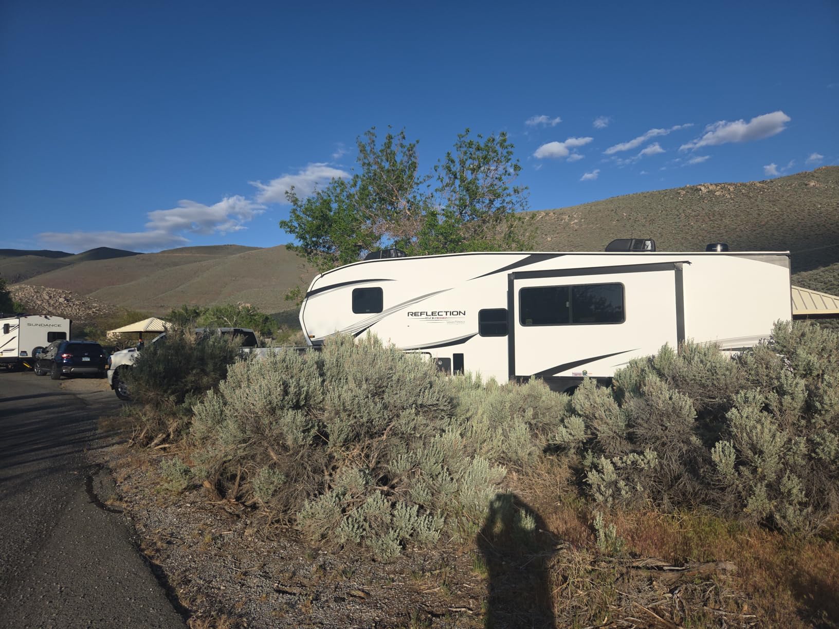 WEN 6800-Watt Dual Fuel RV-Ready Electric Start Portable Inverter Generator with Fuel Shut Off and CO Watchdog for Electric Vehicle Backup (DF680iX) customer photo 1