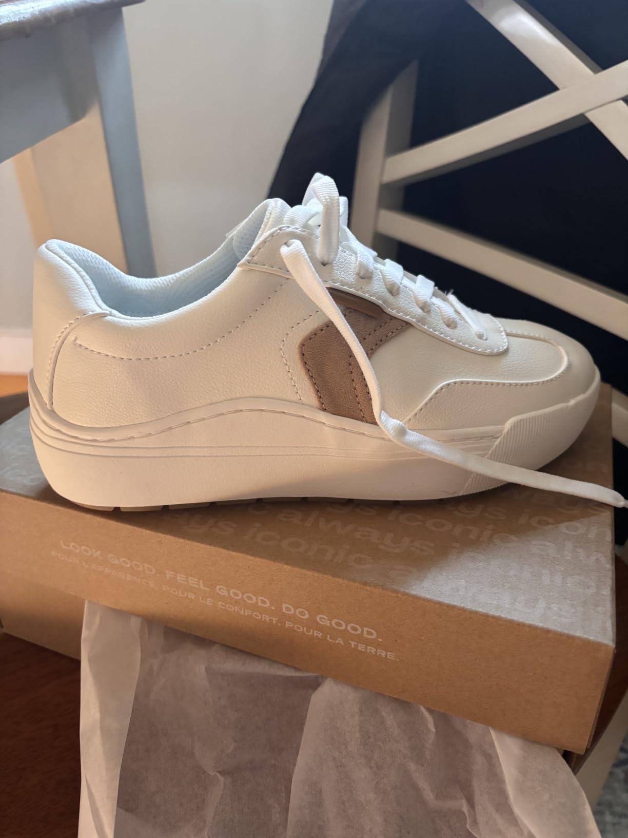Dr. Scholl's Shoes Women's Time Off Win Sneaker customer photo 2