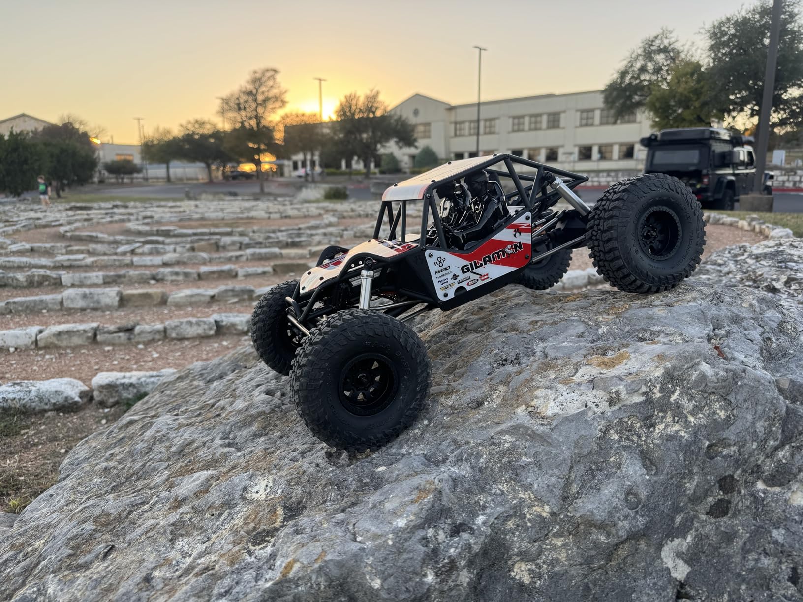 Axial RC Crawler 1/8 AXP8 Gilamon 2.2 4X4 RTR Brushed Trail Buggy, Red (Battery and Charger Not Included), AXI-1207T2 customer photo 1