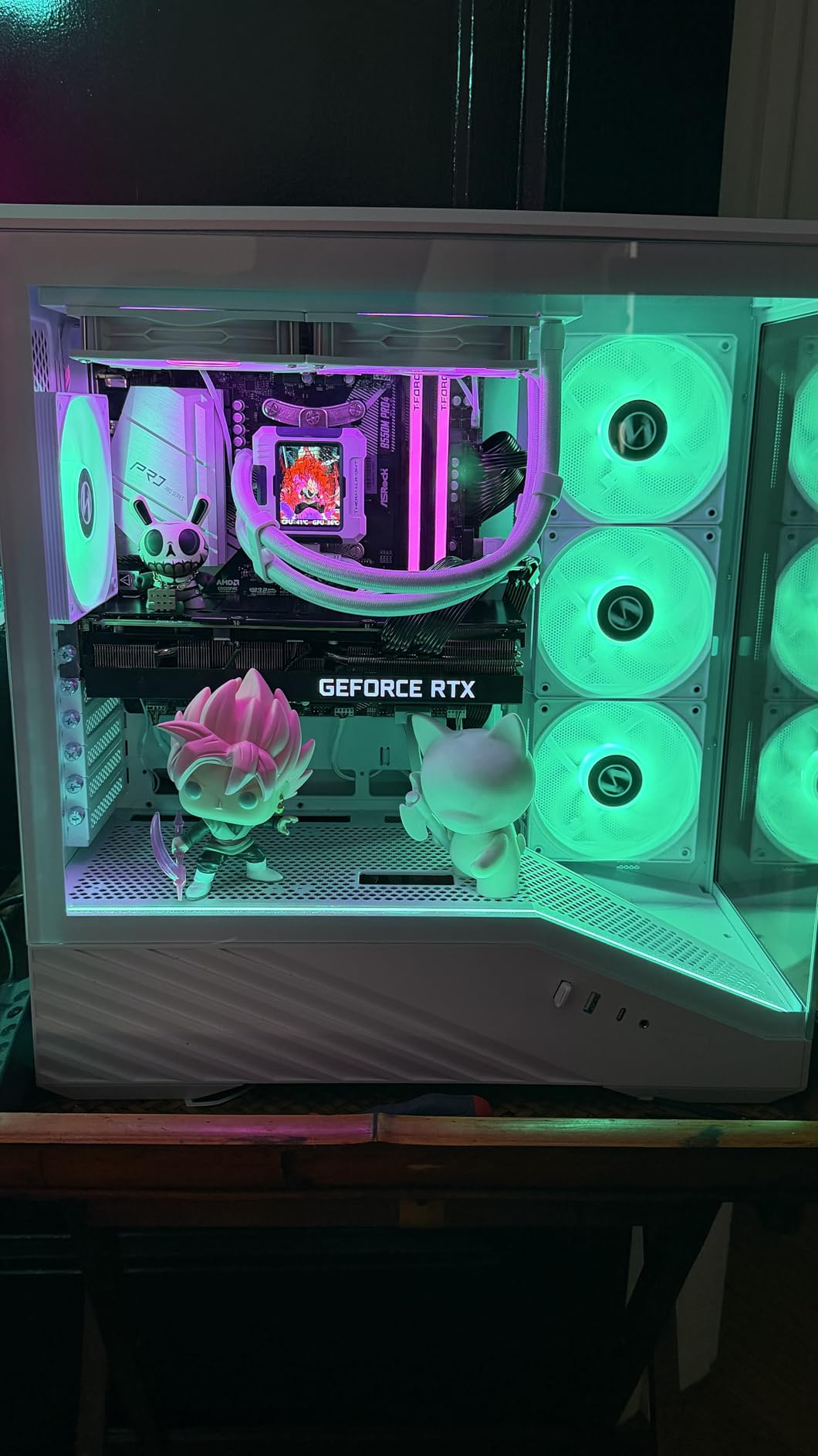 Lian Li Vector V100 ATX Mid-Tower PC Case with 4 ARGB PWM Fans, Black | Side I/O USB-C | Dust Filter | Support 420mm GPUs & 360mm Radiator | Included GPU Bracket | LED & Display Platform (V100RX) customer photo 2