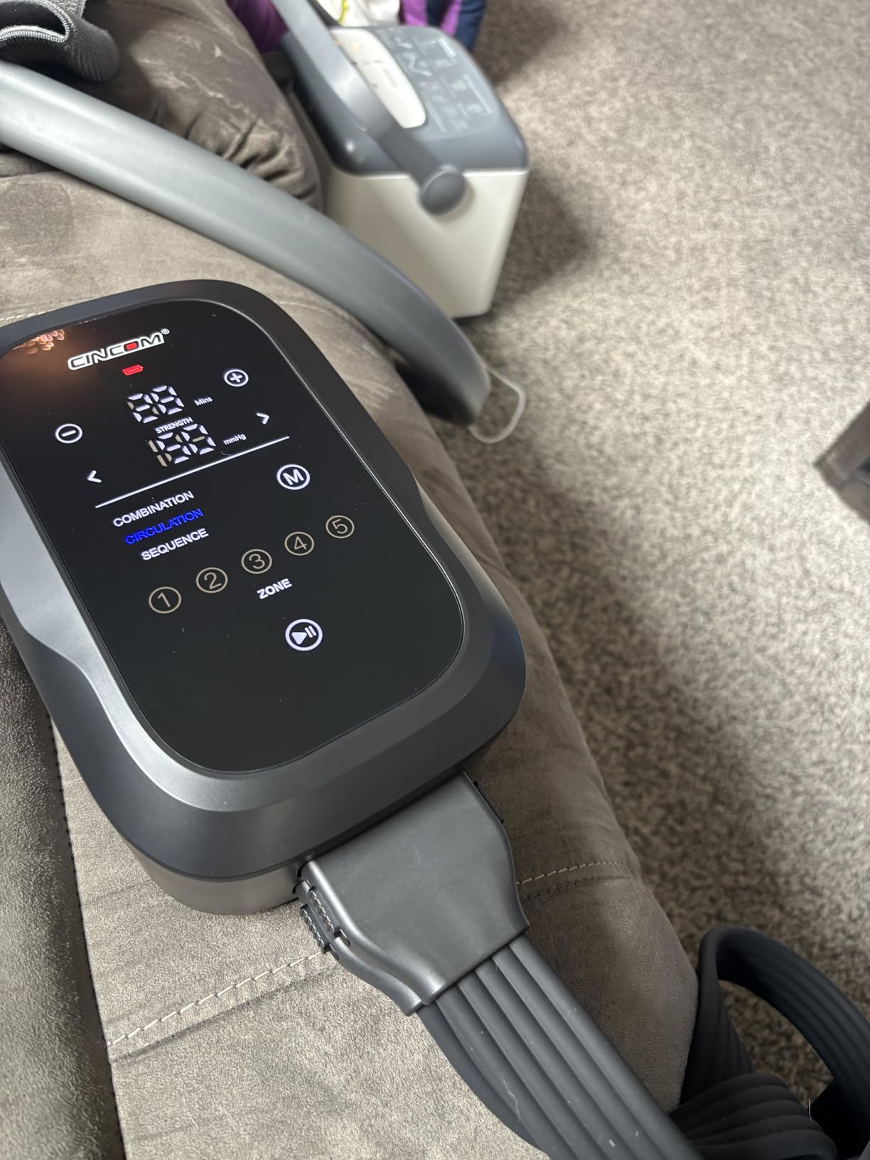 CINCOM Air Compression Recovery System, Cordless Leg Massager Boots for Circulation, Legs Compression Device for Athlete Fast Recovery customer photo 1