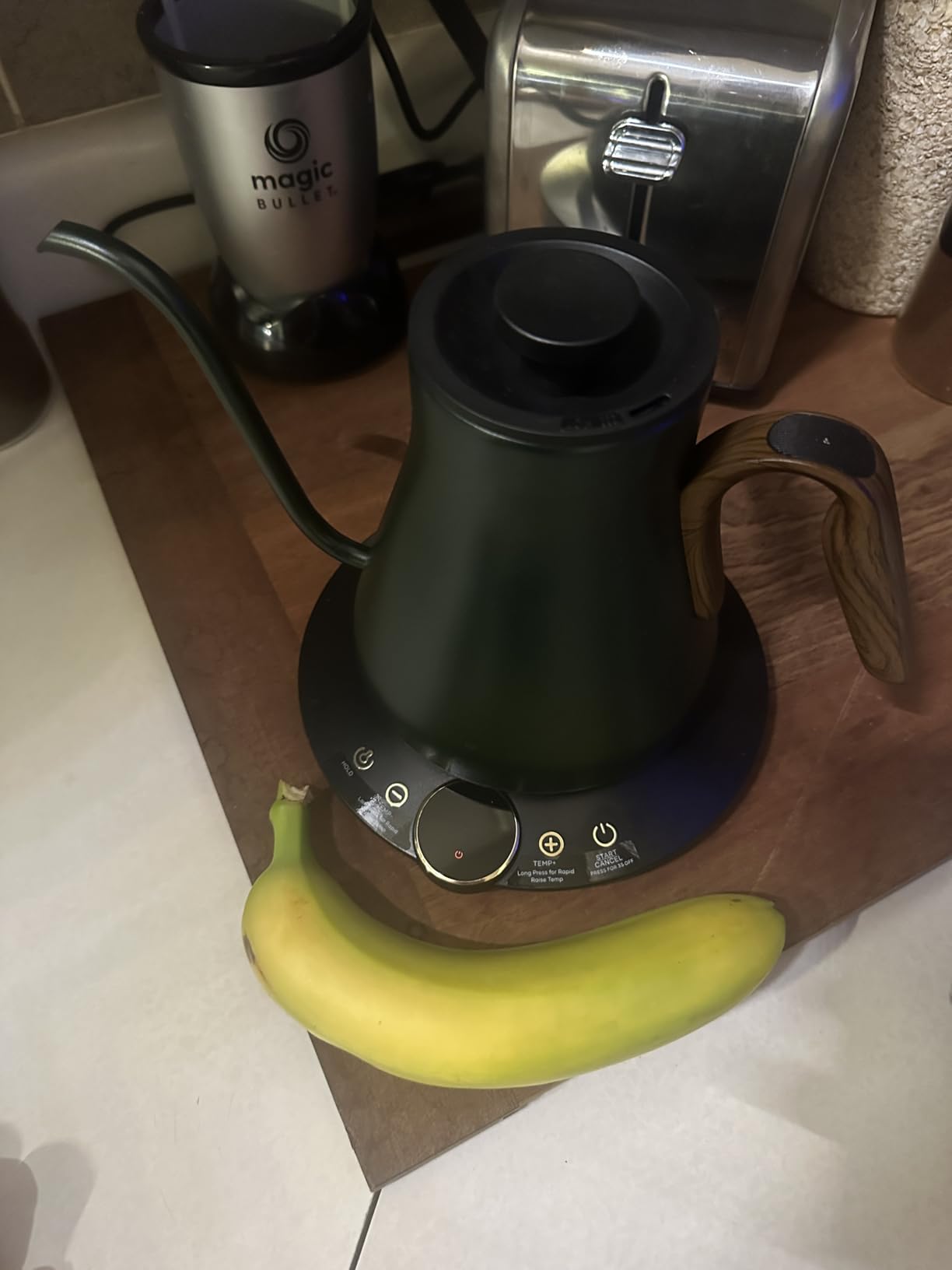 Cocinare Gooseneck Electric Kettle, +/-1F Precise Temperature Control, 1500W Fast Heating, Pour Over Coffee & Tea Kettle with Brew Timer & Keep Warm, Stainless Steel, 0.9L (Delacroix Green) customer photo 1