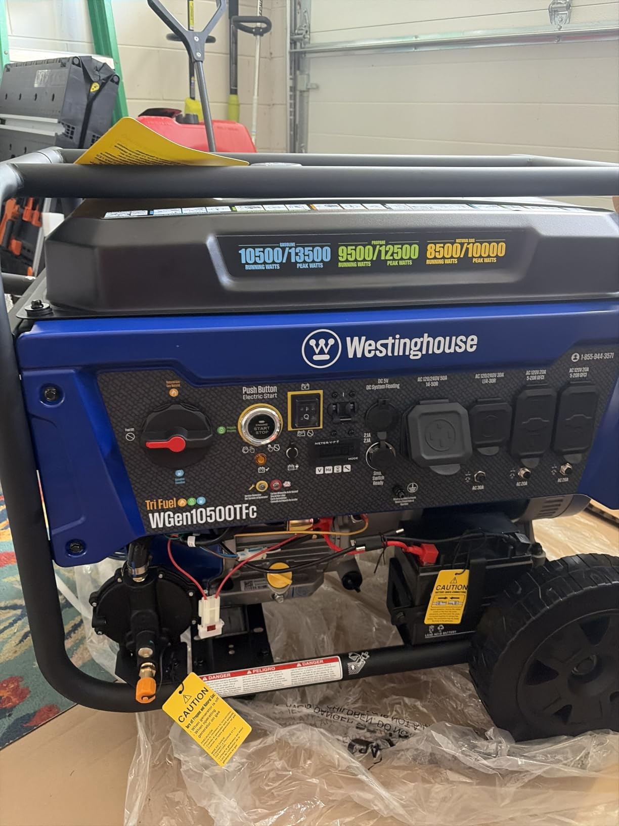 Westinghouse 12500 Peak Watt EFI Tri-Fuel Home Backup Portable Generator, Remote Electric Start, Transfer Switch Ready, Gas, Propane, and Natural Gas Powered, CARB Compliant customer photo 2