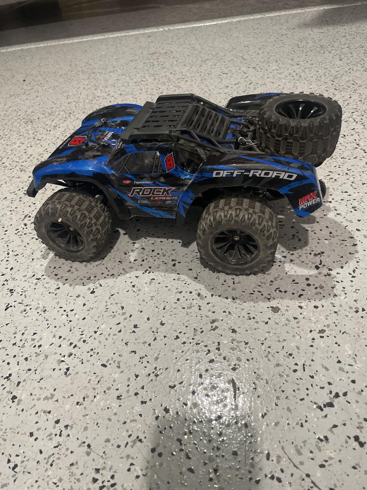 DEERC 1:12 Fast RC Cars 45KPH, 4WD High Speed Short Course RC Truck, Off-Road All Terrain Remote Control Car with 2 Batteries & Spare Tire, 2.4GHz Desert RC Monster Truck for Adults Kids Boys Gift customer photo 1