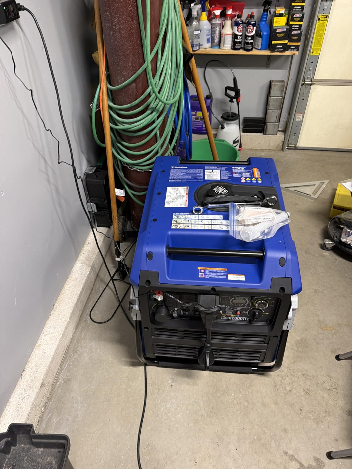 Westinghouse 12000 Peak Watt Tri-Fuel Portable Inverter Generator, Remote Start, Transfer Switch Ready, Gas/Propane/Natural Gas Powered, Low THD, Safe for Electronics, Parallel Capable, CO Sensor customer photo 1