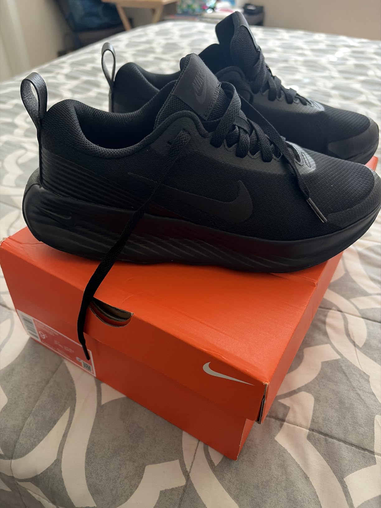 Nike Women's Promina Walking Shoes customer photo 1