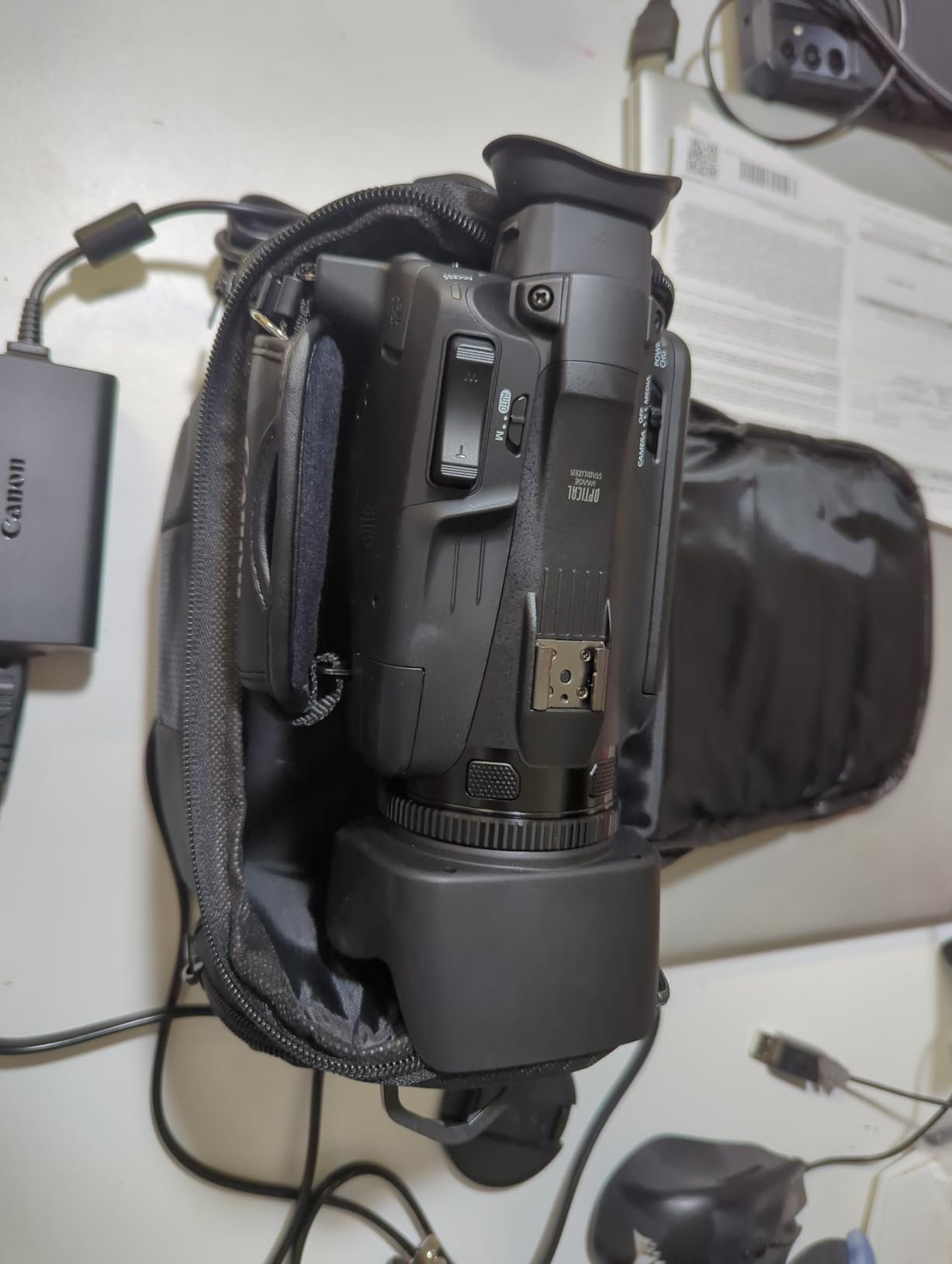 Canon VIXIA HF G70 4K Camcorder - UHD Video Camera with 20x Optical Zoom, 1/2.3