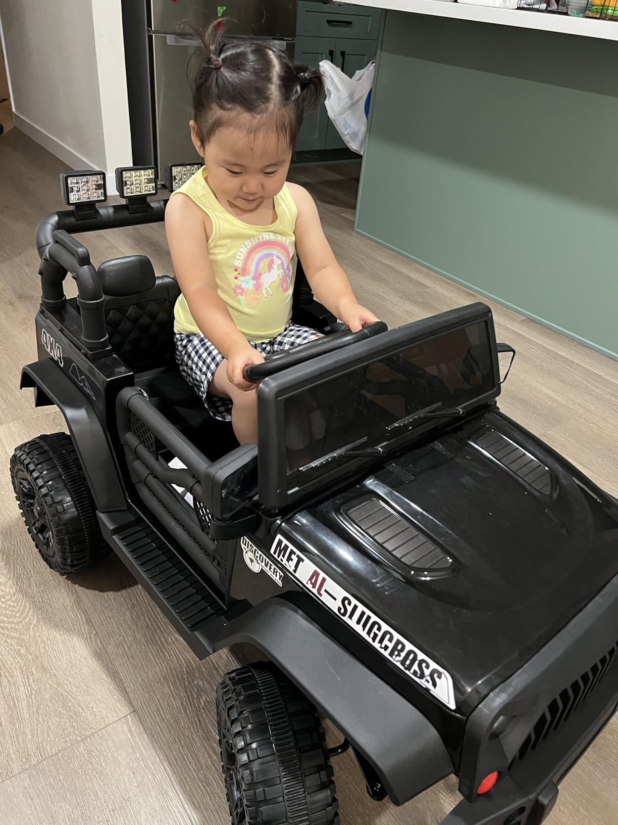 24V Kids Ride On Jeep Car, 400W Motor Ride On Toys w/Parents Remote Control, Electric Cars for Kids with 4-Wheel Suspension, Bluetooth, MP3, Music, LED Light, Black customer photo 1