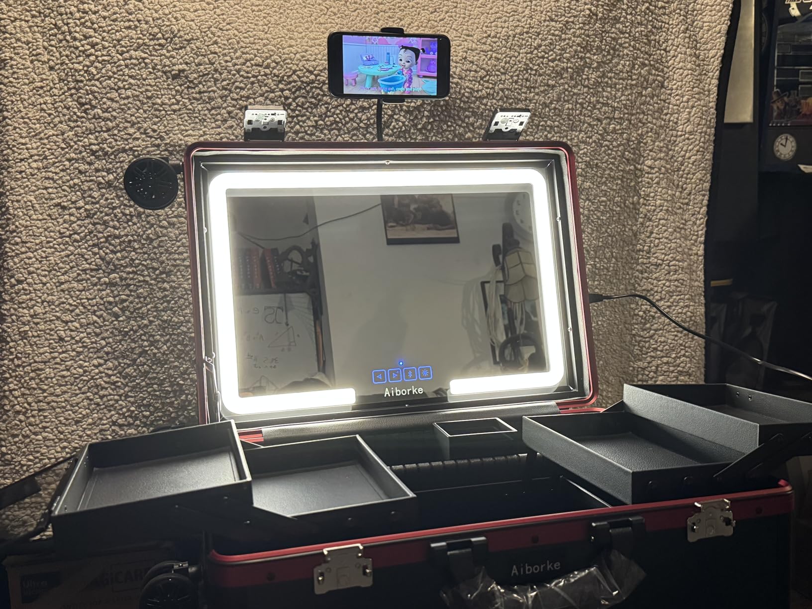 Rolling Makeup Train Case with Lighted Mirror and Bluetooth Speaker Professional Cosmetic Organizer Case with Wheels, Stands Portable Makup Station Vanity for Travel (Rose gold, Small) customer photo 1