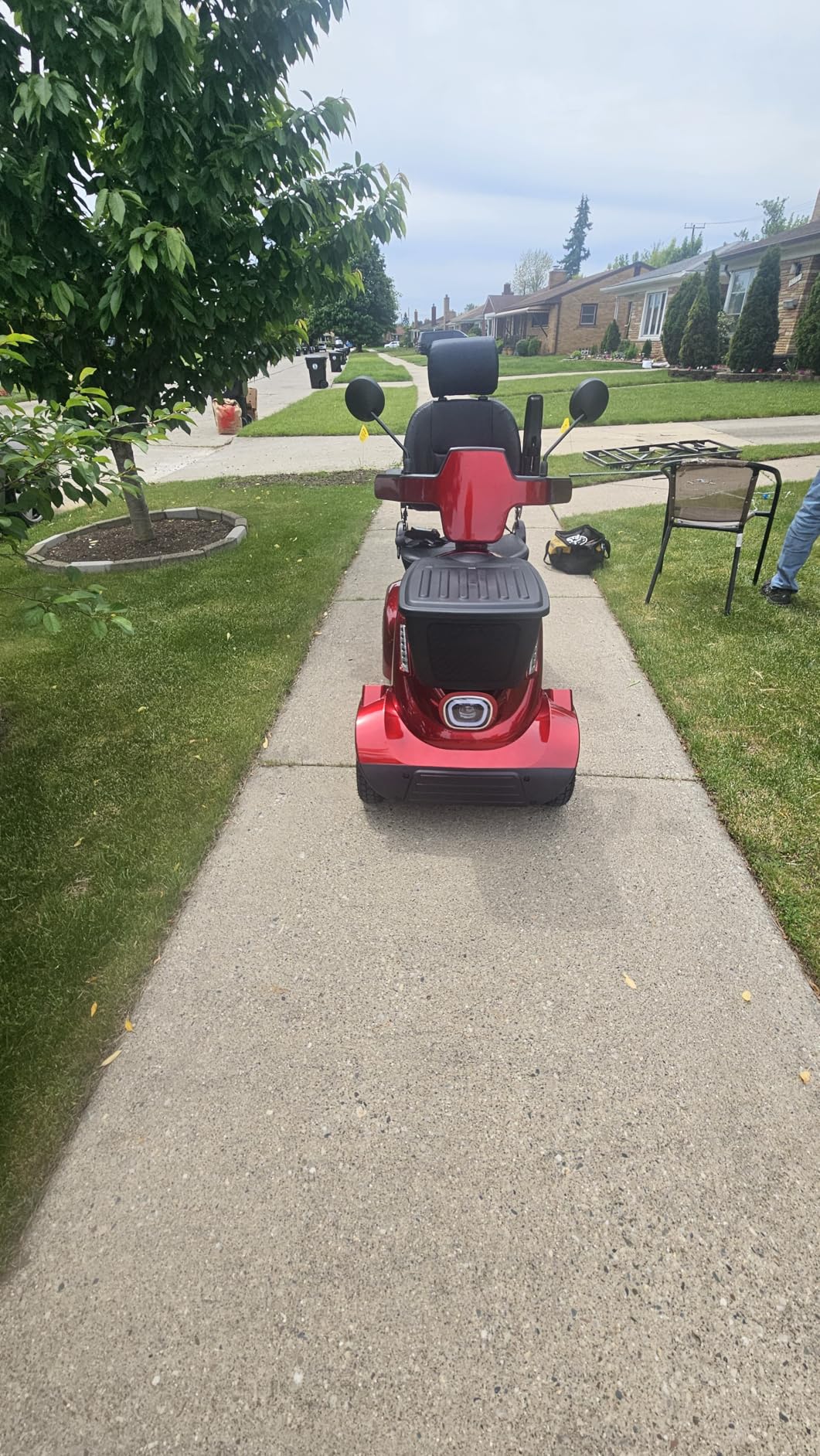 Ecomobi Outdoor Heavy Duty Mobility Scooter for Adults & Seniors - 1000W, 500 lbs Bariatric Capacity, 32 Miles Long Range, 13.78 in Off-Road Tires, 15 MPH Max Speed, Full Suspension, Bluetooth Speaker customer photo 2