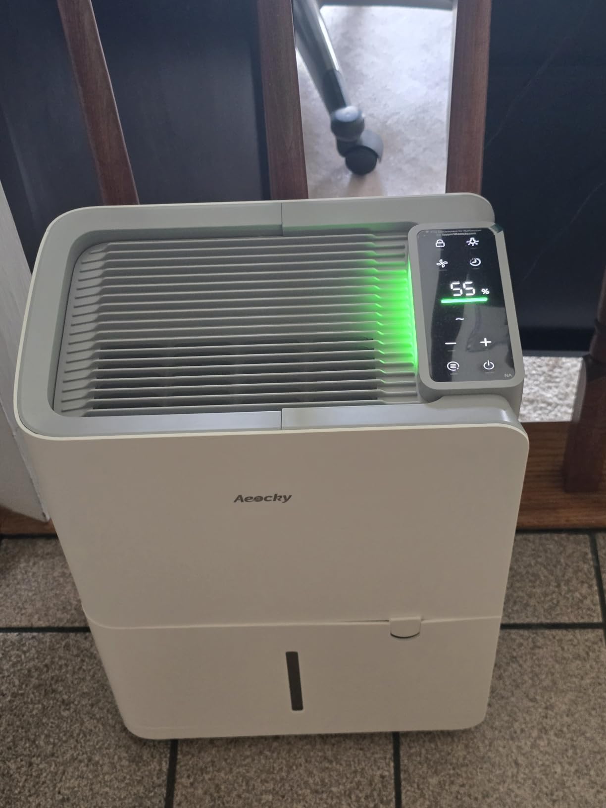 AEOCKY 50 Pint/Day Compressor Dehumidifier, 3500Sq.Ft for Basement, Home, Bedroom, Bathroom, with Drain Hose, 0.8 Gallon Water Tank Capacity, Intelligent Humidistat, Quiet customer photo 1