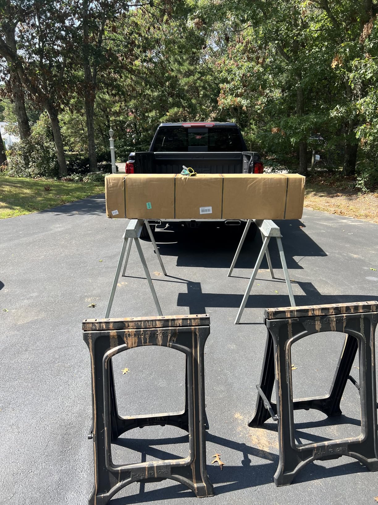 ONINE Pull-Lock-Go Retractable Hard Tonneau Cover Custom fit 2024-2026 Chevy Silverado EV GMC Sierra EV (NOT Compatible w/Midgate), Aluminum Matte Black, Weatherproof & Secure customer photo 1