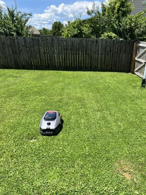 MOVA LiDAX Ultra 1000 Robot Lawn Mower Wire Free for 1/4 Acre, RTK-Free+360 3D LiDAR+AI Vision Auto Mapping, Zero-Edge Cutting, Cutting Height 1.2 to 3.9 inches, 45% Slope, Up to 150 Managed Zones Dual Maps customer photo 2