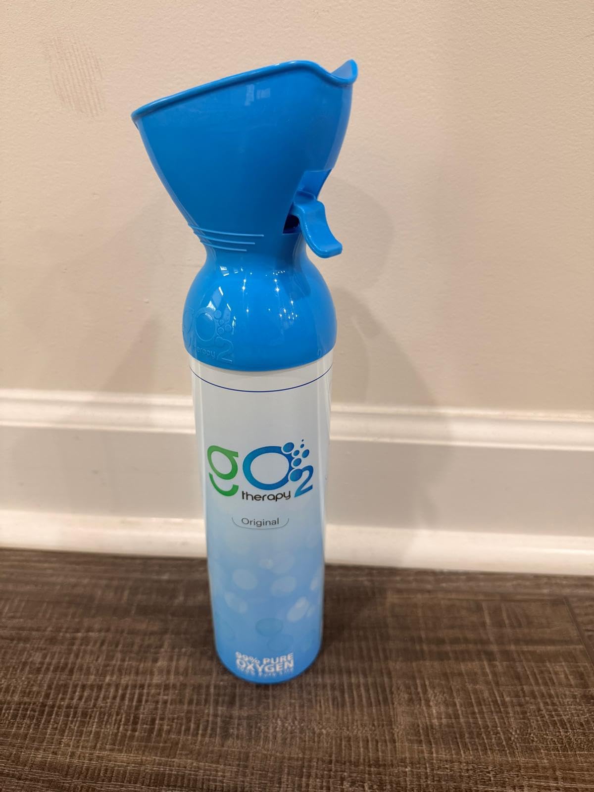 Up to 450 Inhalations, 12L | Portable Oxygen Canister - Single Mouth & Nose Mask - Supplemental Oxygen for Sports, Travel, Altitude & Fitness Activities customer photo 1