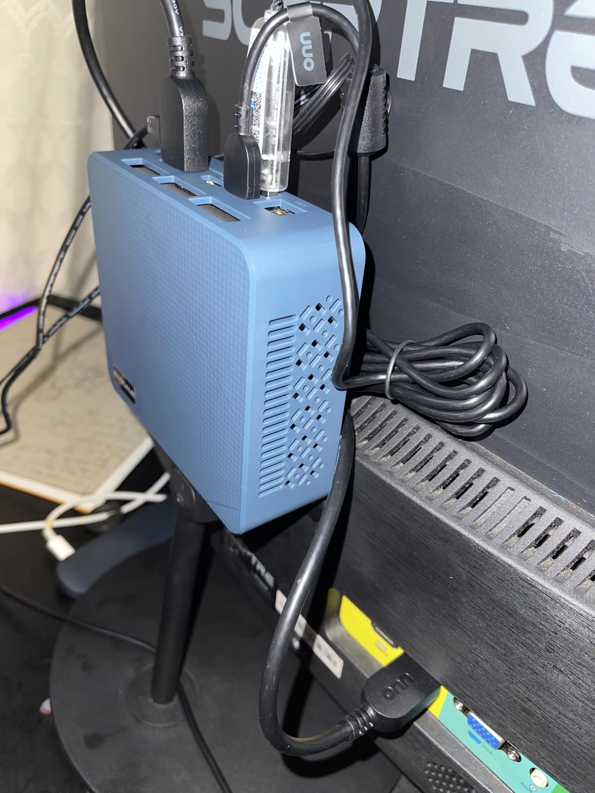 BOSGAME P4 Ultra Mini PC Gaming, Ryzen 7 7730U, 16GB RAM 1TB PCIe3.0 SSD, Dual 2.5G LAN, Wi-Fi 6E, BT5.2, 4K Triple Display, Home Office Business customer photo 1