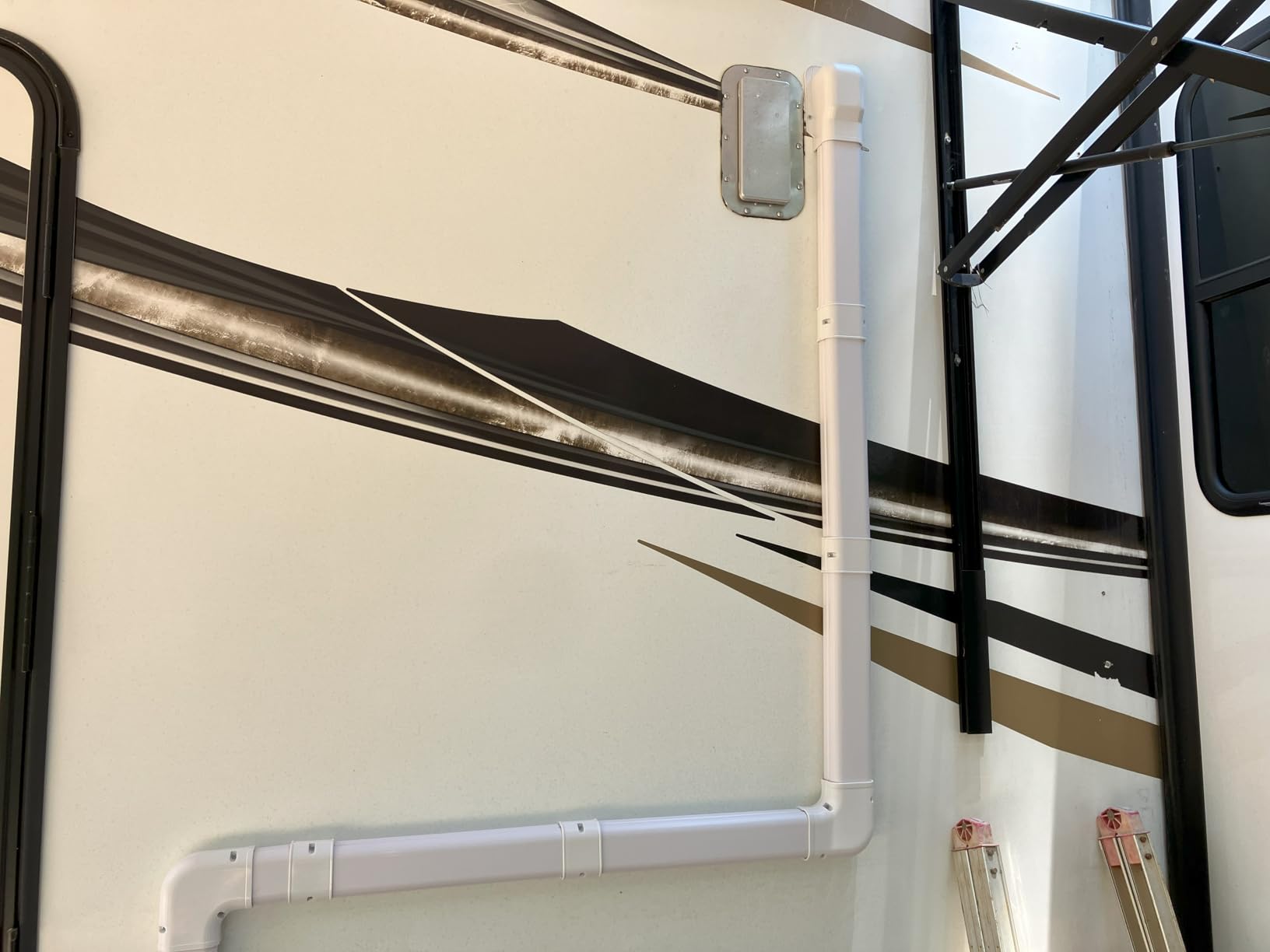 Hykolity 28000 BTU Tri Zone Wifi Enabled Mini Split Air Conditioner, 20 SEER2 208-230V 9000+9000+12000 BTU Ductless Wall Mounted Inverter Air Conditioner & Heater Pump with Installation Kits customer photo 2