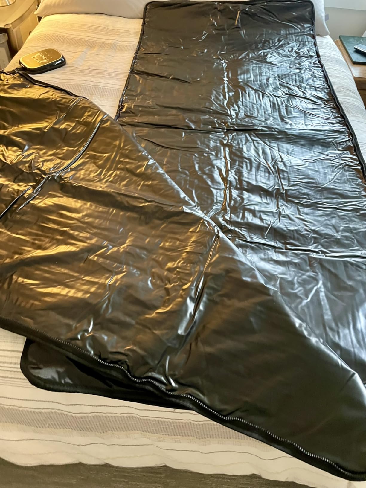 LifePro CozyWrap Sauna Blanket with Dual-Zone Heat - Infrared Sauna Wrap for Deep Sweating & Relaxation - Portable Infrared Blanket 90-180F Temp Control & 5 Thermal Wraps Included customer photo 2