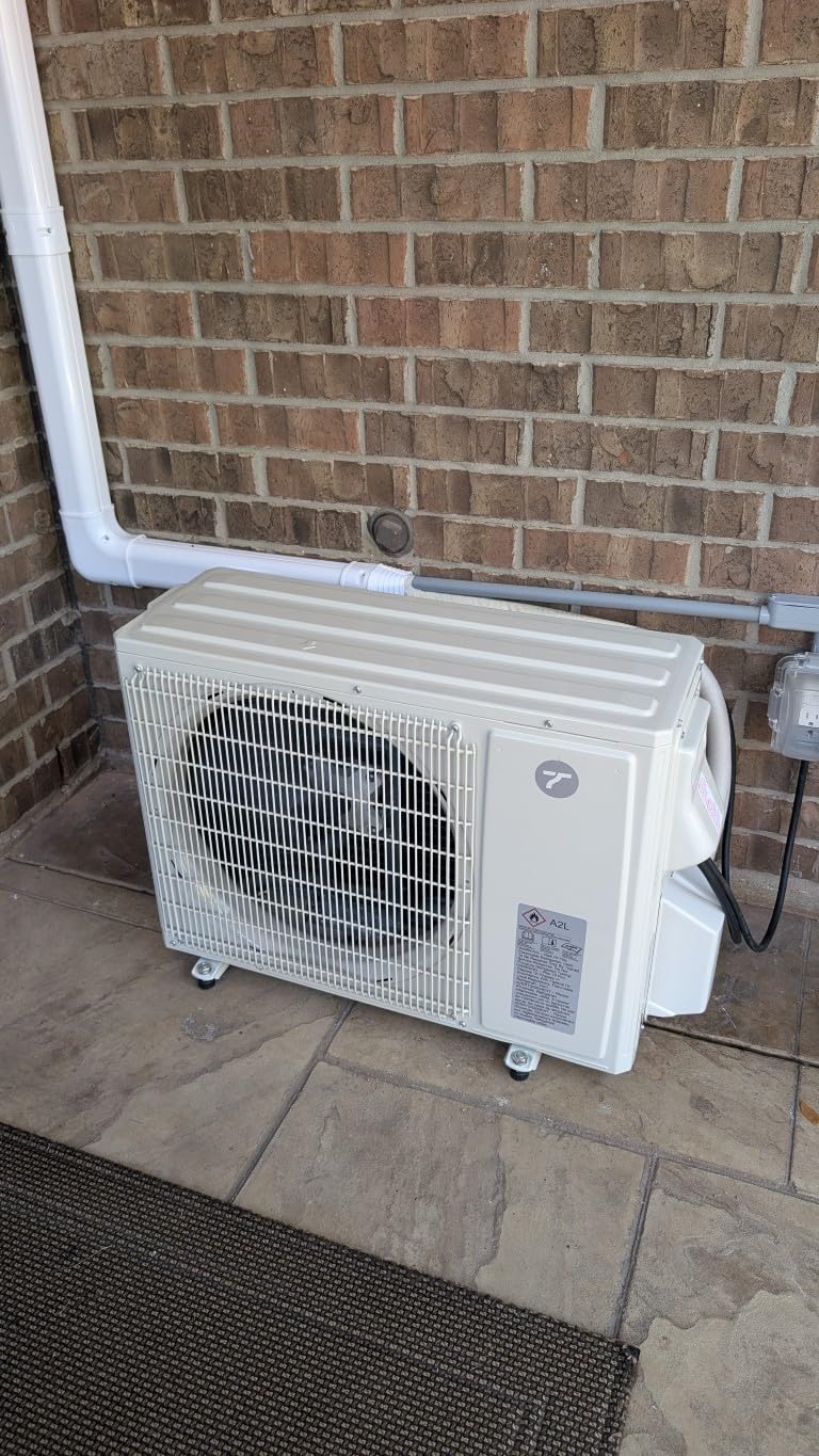 12000 BTU Mini Split Air Conditioner 115V, 22 SEER2 AC & Heat Pump, Quiet Ductless System for Up to 750 Sq.Ft, R32 Refrigerant, WiFi Smart Control, Indoor & Outdoor Units, Installation Kit customer photo 2