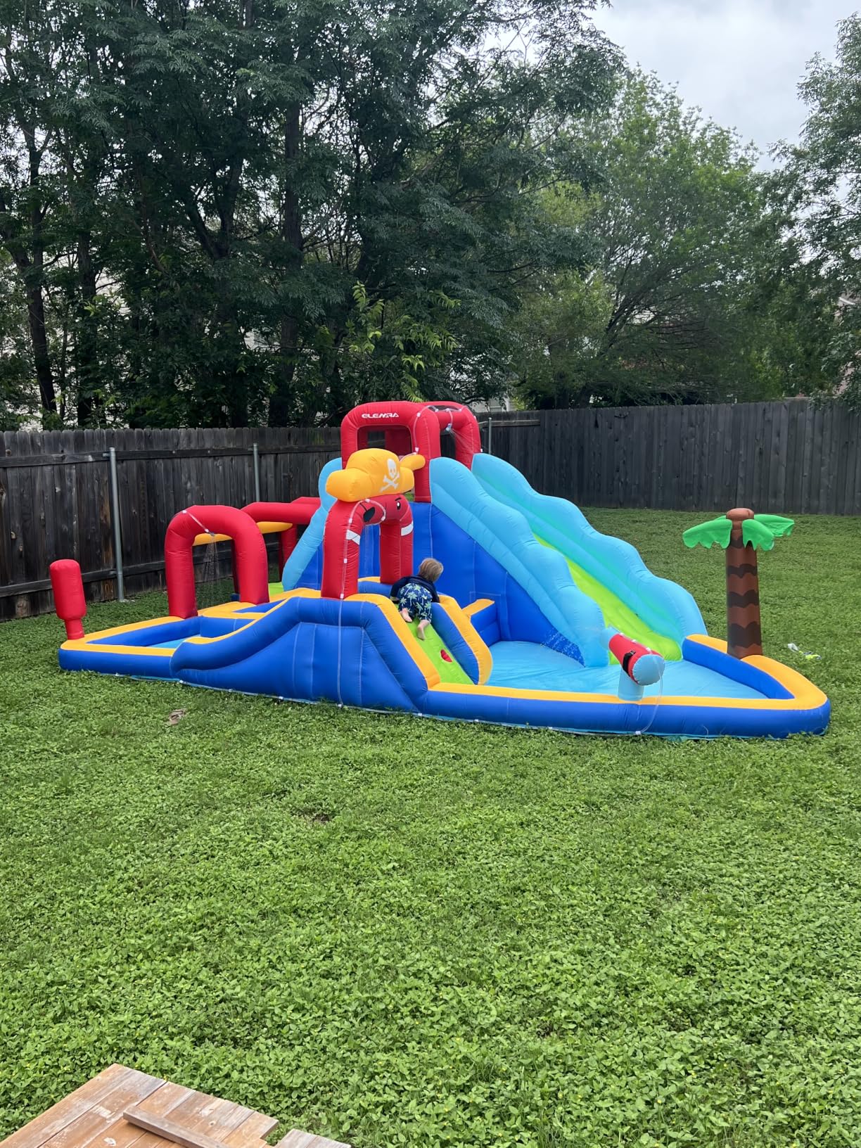 ELEMARA Inflatable Water Slide Bounce House, 10 in 1 Inflatable Water Park with Blower, 2 Slides & 2 Climbing Walls & 2 Water Guns, Deep Pool Giant Splash Pool, Water Slides for Kids Backyard for 6 customer photo 2