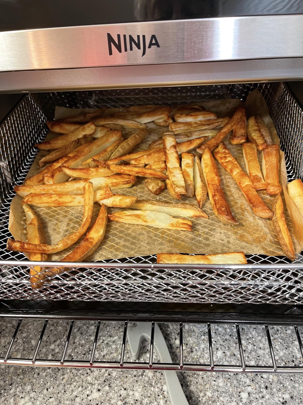 Ninja French Door Premier Air Fry Oven, 10-in-1, 20.3-qt Capacity, PFAS-free, FO101BK customer photo 1