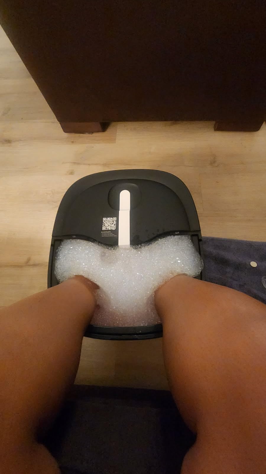 HOSPAN Collapsible Foot Spa Electric Rotary Massage, Foot Bath with Heat, Bubble, Remote, and 24 Motorized Shiatsu Massage Balls. Pedicure Foot Spa for Feet Stress Relief - FS02A customer photo 2